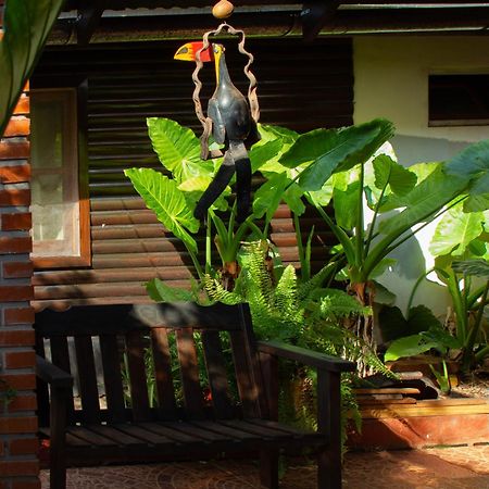 Nuova Villa Cabañas Puerto Iguazú Exterior foto